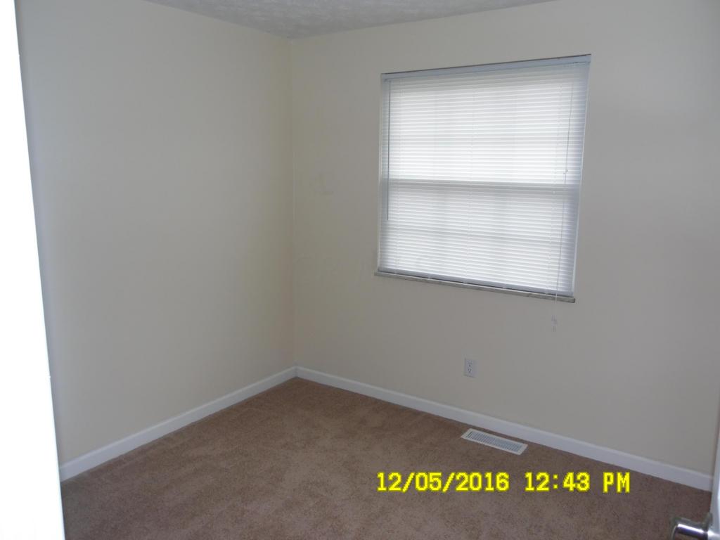 2986 Upton Rd E, Columbus, OH 43232 photo 13