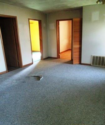 1110 E Walnut St, Lancaster, OH 43130 photo 2
