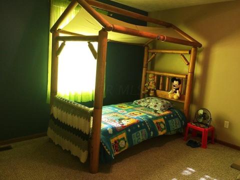458 Chatham Rd, Circleville, OH 43113 photo 8