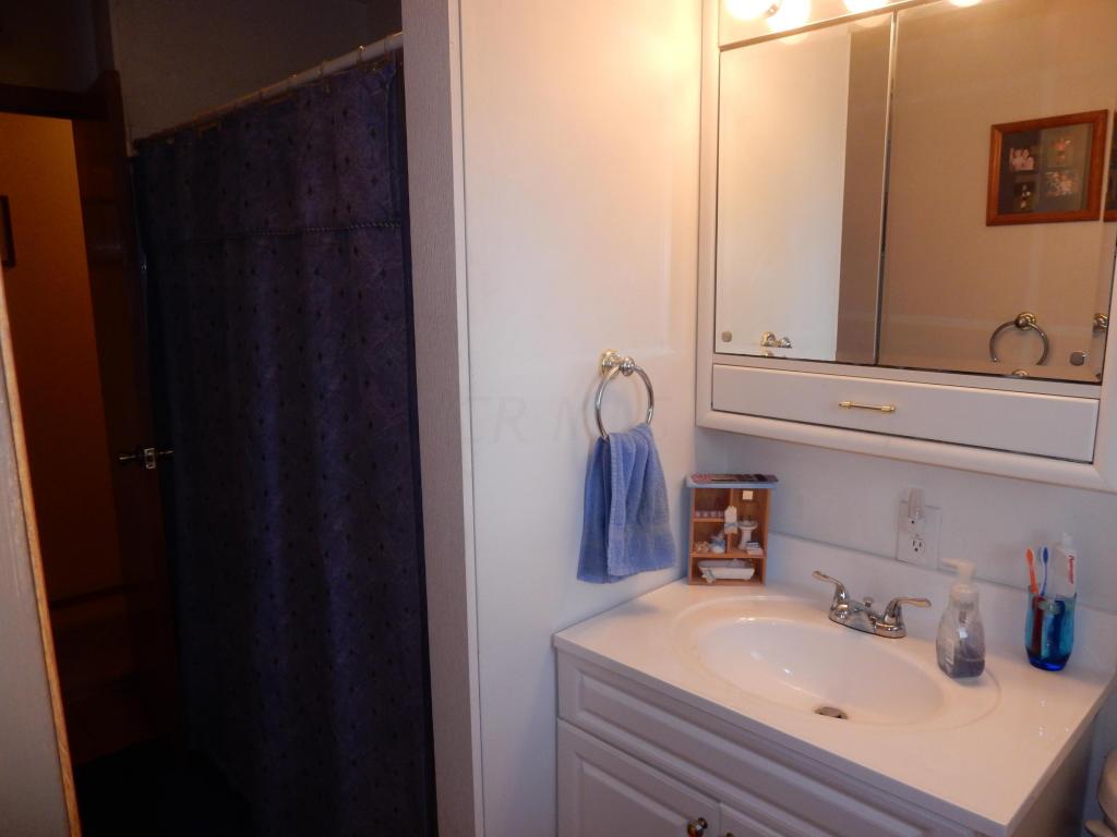 9237 Lancaster Rd SW, Hebron, OH 43025 photo 9