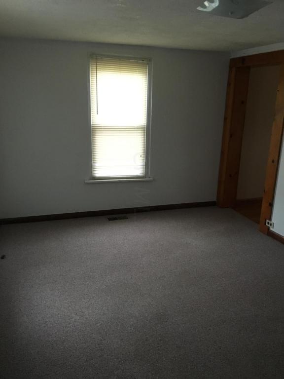 454 Main St, Gratiot, OH 43740 photo 11