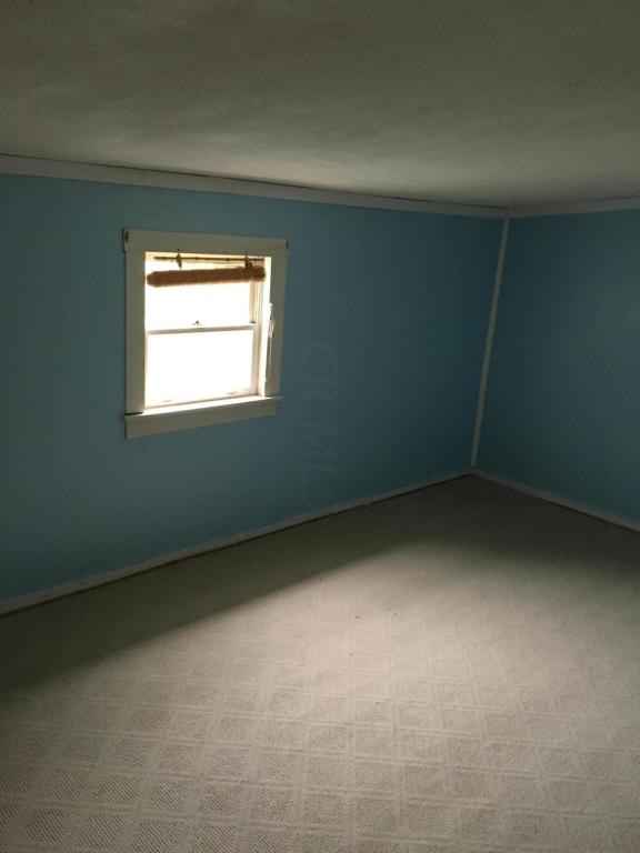 454 Main St, Gratiot, OH 43740 photo 13
