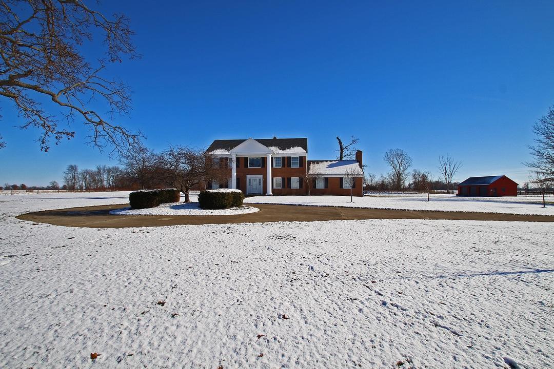 23200 Alkire Rd, Circleville, OH 43113 photo 4