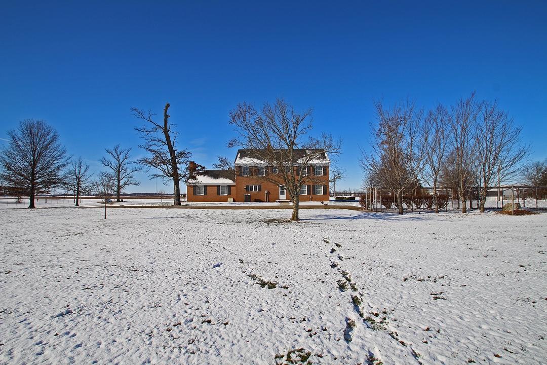 23200 Alkire Rd, Circleville, OH 43113 photo 9
