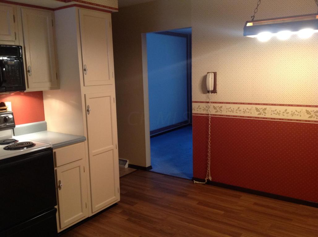424 Imperial Ct, Circleville, OH 43113 photo 8