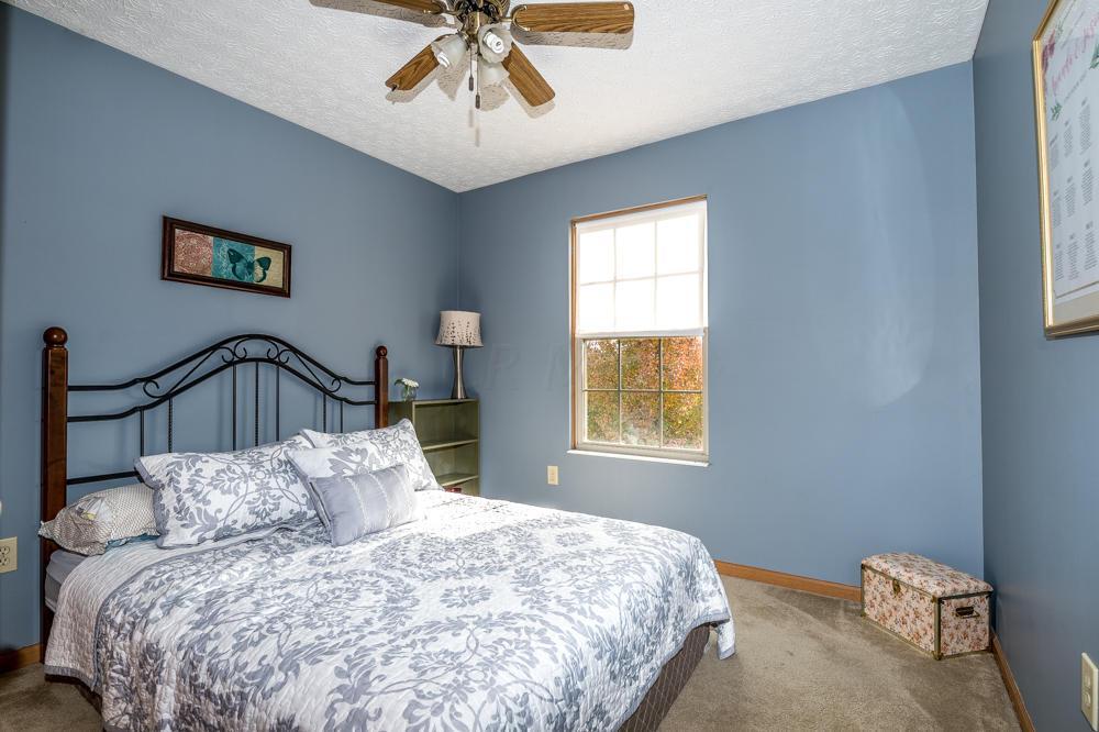 1380 Four Star Dr E, Galloway, OH 43119 photo 21