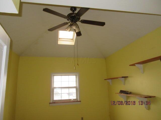109 E Stevens St, Newark, OH 43055 photo 11