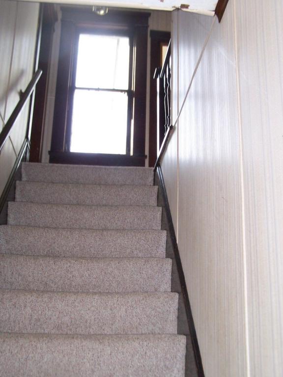 649 E Chestnut St, Lancaster, OH 43130 photo 8