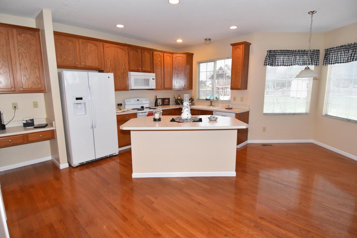 279 Trail East E, Pataskala, OH 43062 photo 6
