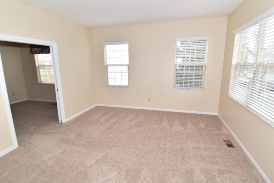 279 Trail East E, Pataskala, OH 43062 photo 19