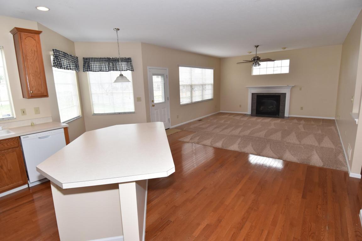 279 Trail East E, Pataskala, OH 43062 photo 10