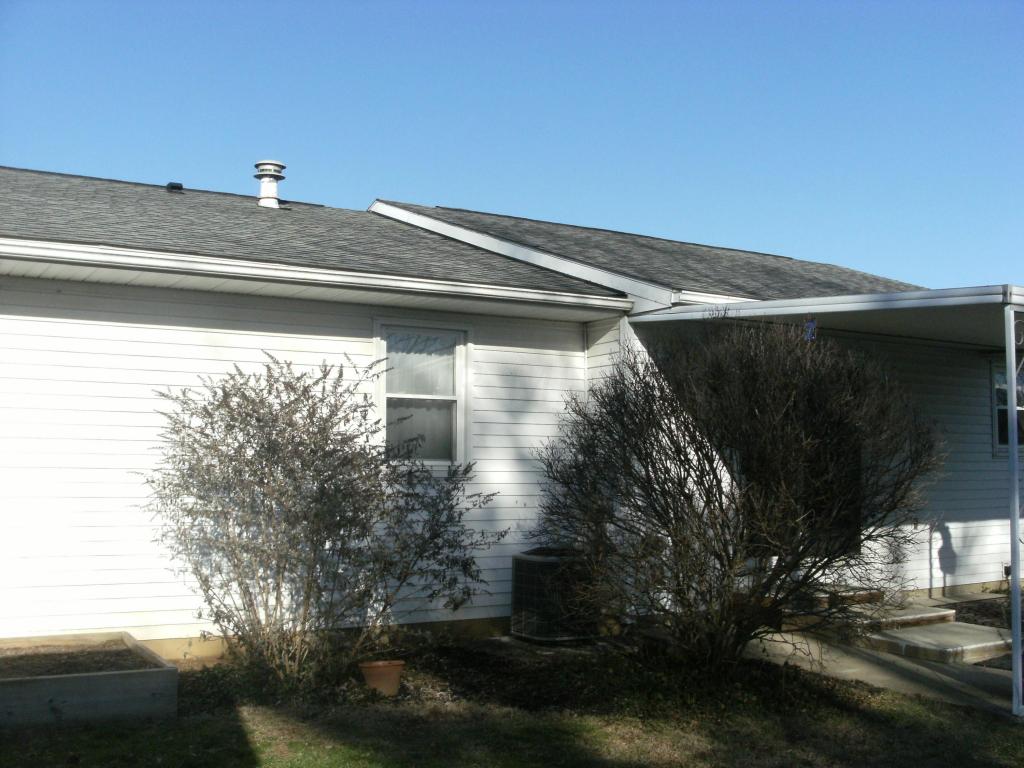 681 Fairlawn Dr, Circleville, OH 43113 photo 11