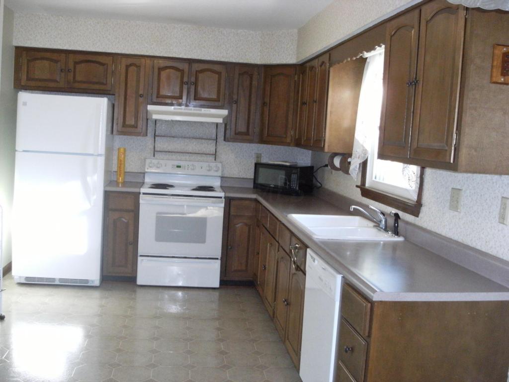 681 Fairlawn Dr, Circleville, OH 43113 photo 13