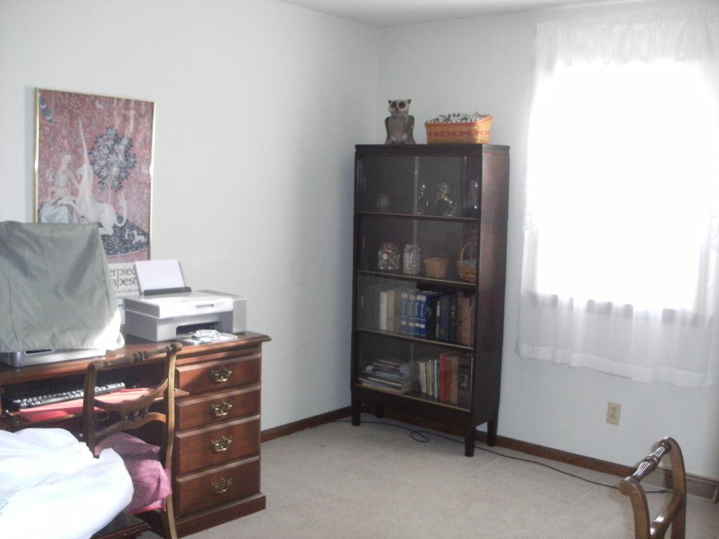 681 Fairlawn Dr, Circleville, OH 43113 photo 8