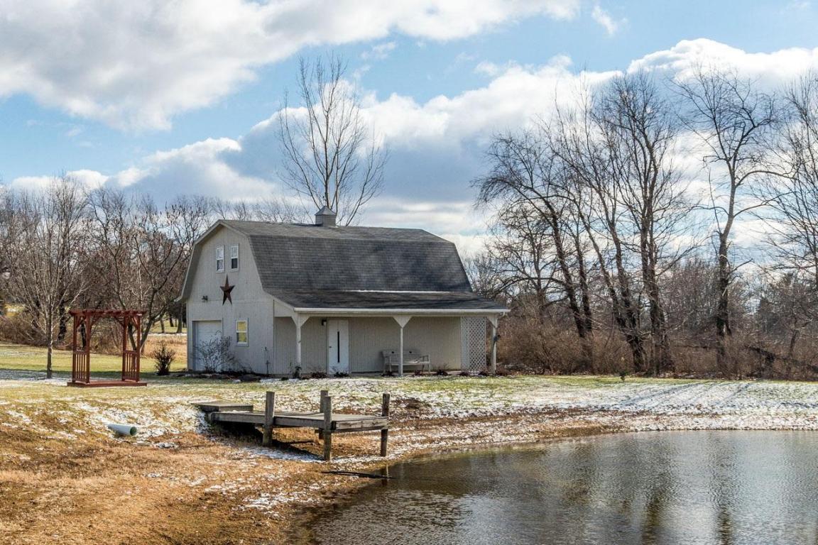 55 Clyde Ct, Hebron, OH 43025 photo 2
