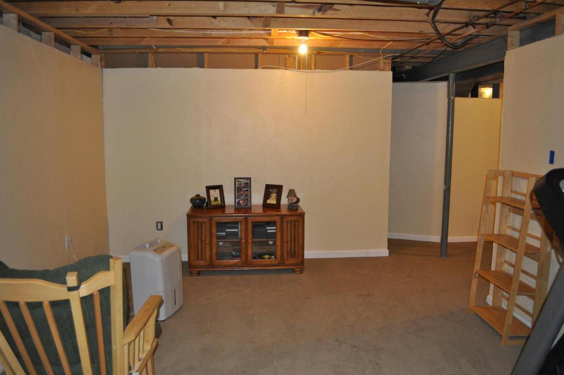 1465 Hackworth St, Columbus, OH 43207 photo 26