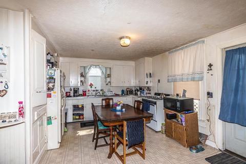 205 E Main St, Plain City, OH 43064 photo 24