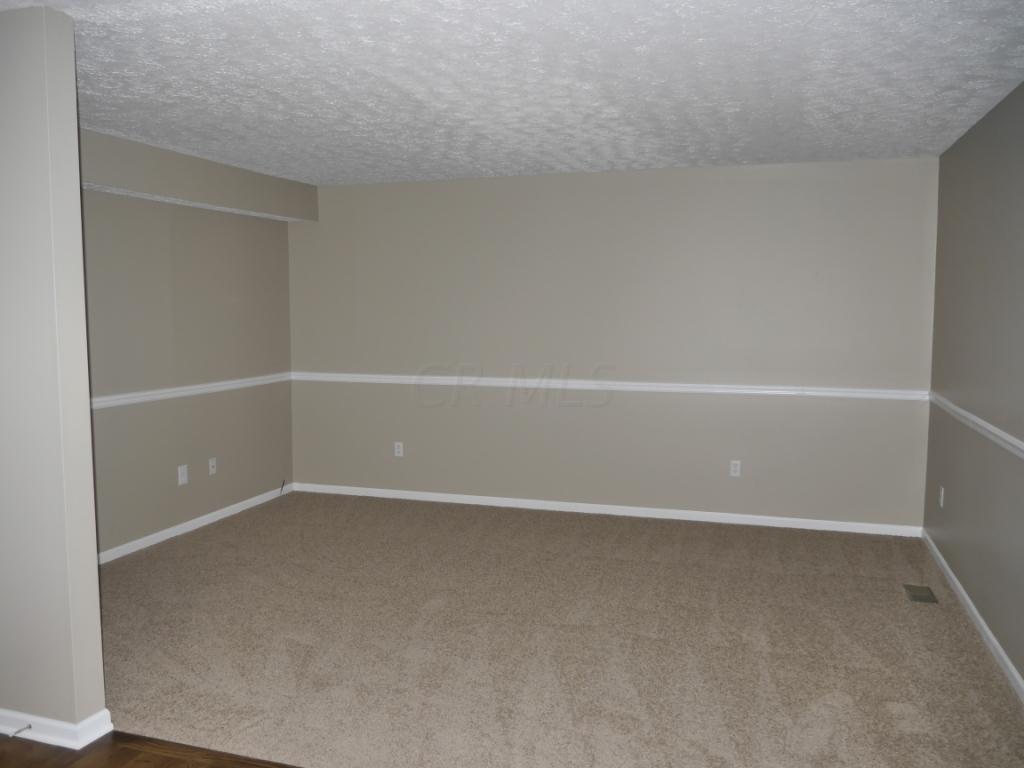 76 Brooksedge Dr E, Pataskala, OH 43062 photo 7