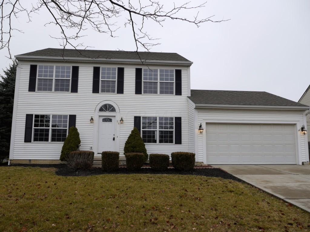 76 Brooksedge Dr E, Pataskala, OH 43062 photo 1
