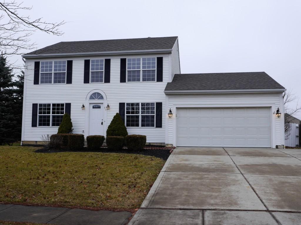 76 Brooksedge Dr E, Pataskala, OH 43062 photo 2