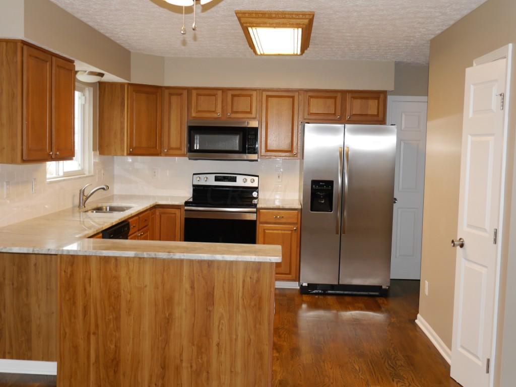 76 Brooksedge Dr E, Pataskala, OH 43062 photo 8