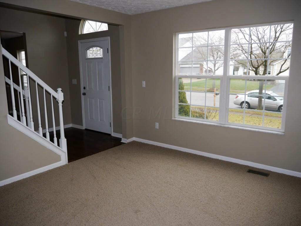 76 Brooksedge Dr E, Pataskala, OH 43062 photo 6