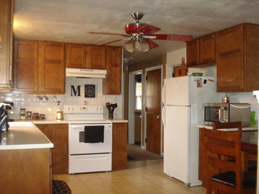 1031 Fruitland Rd, Springfield, OH 45503 photo 6