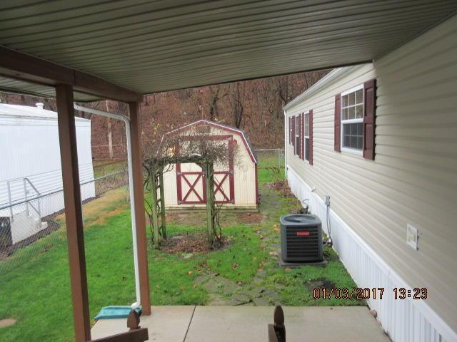 152 Irving Wick Dr E, Heath, OH 43056 photo 17