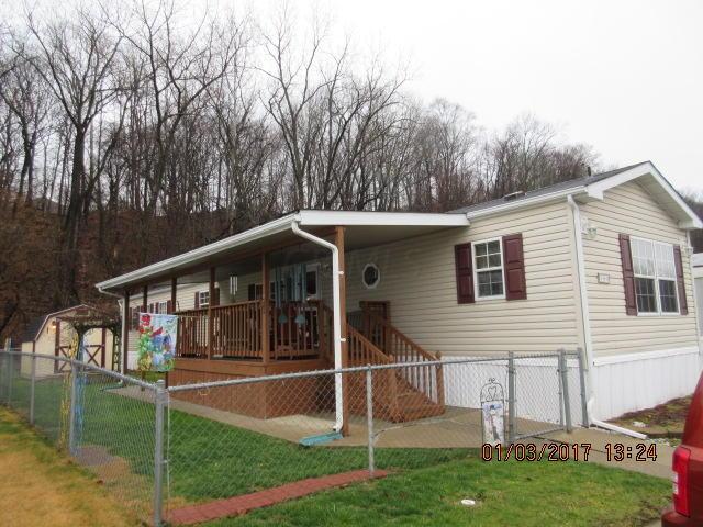 152 Irving Wick Dr E, Heath, OH 43056 photo 1