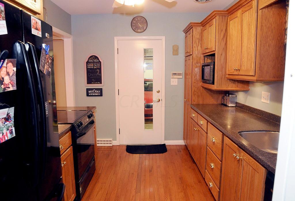 1133 Arjon Dr, Cambridge, OH 43725 photo 8