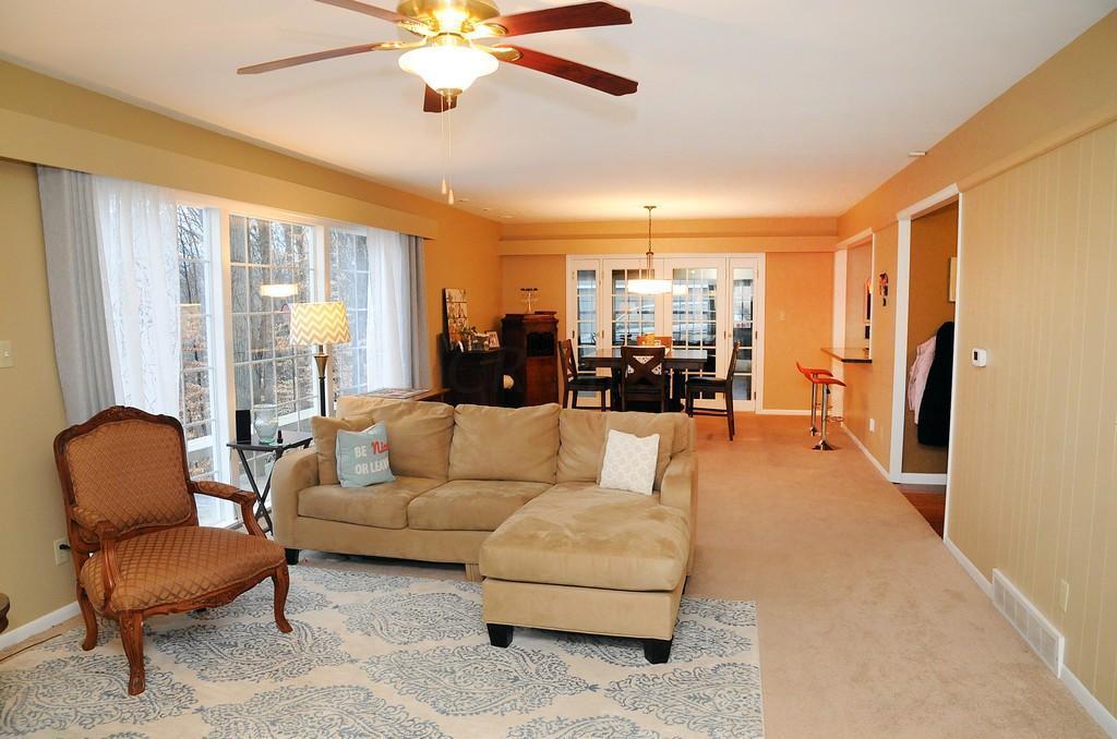 1133 Arjon Dr, Cambridge, OH 43725 photo 4