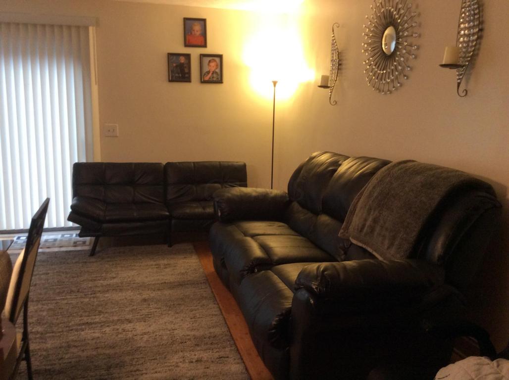 419 Shell Ct E, Whitehall, OH 43213 photo 3