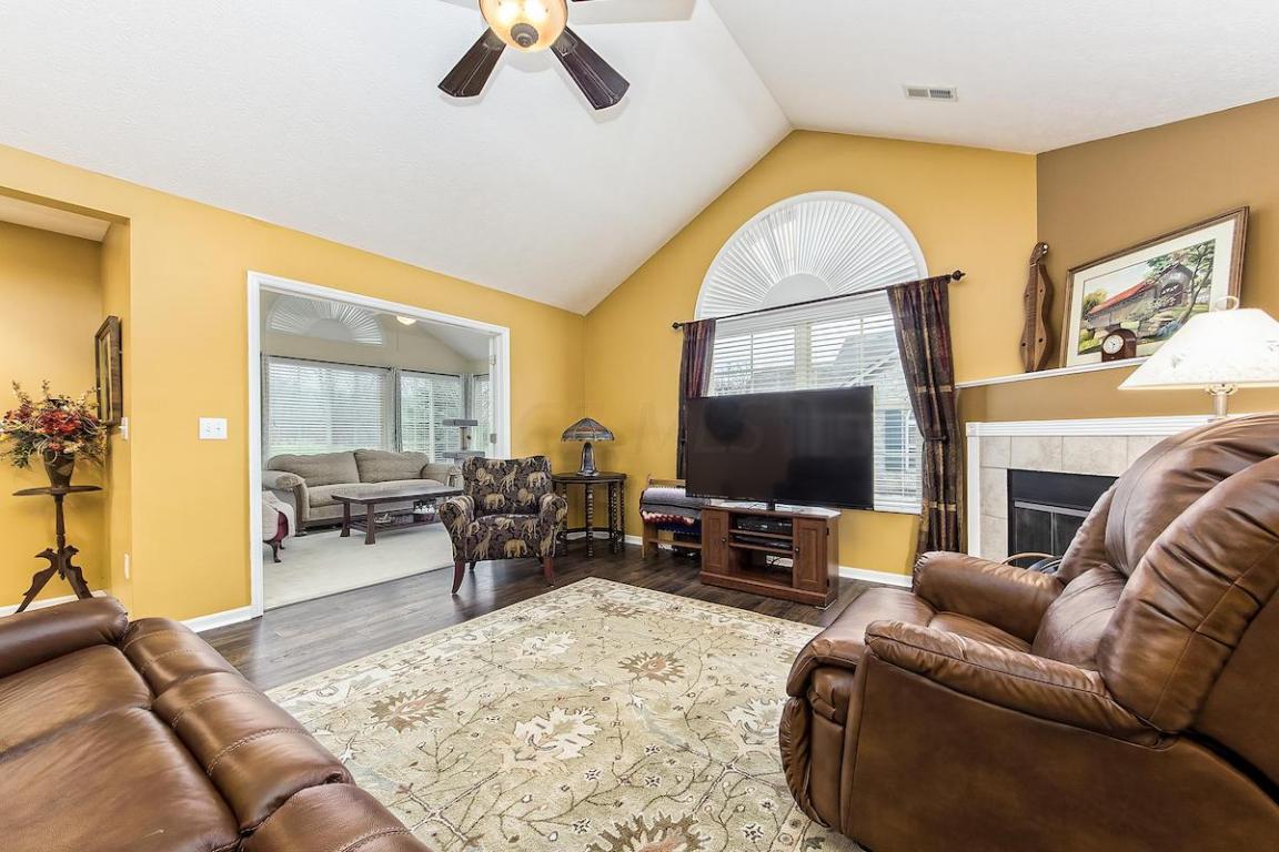 217 Stonegate Loop, Pataskala, OH 43062 photo 13