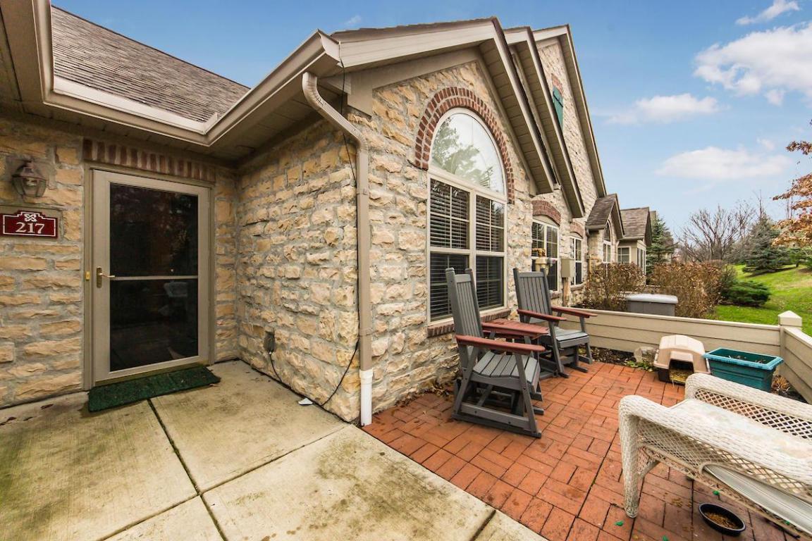 217 Stonegate Loop, Pataskala, OH 43062 photo 5