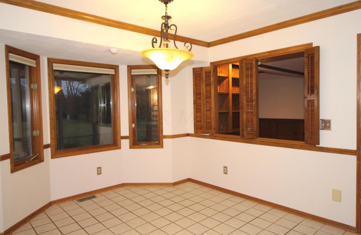 9330 Din Eidyn Dr, Dublin, OH 43017 photo 8