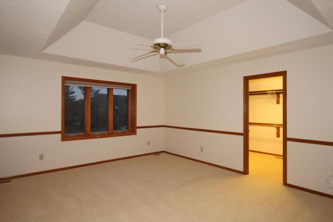 9330 Din Eidyn Dr, Dublin, OH 43017 photo 12