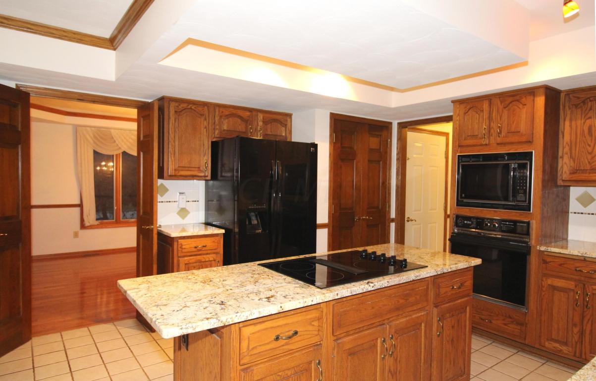 9330 Din Eidyn Dr, Dublin, OH 43017 photo 6