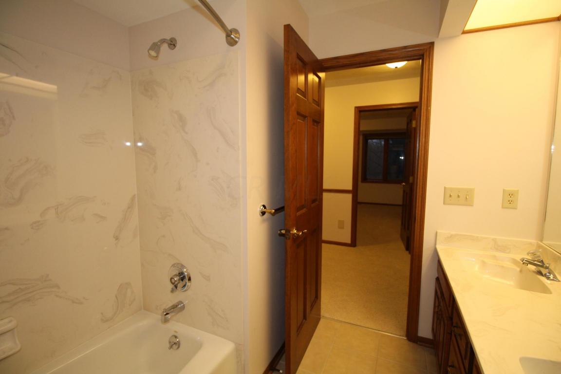 9330 Din Eidyn Dr, Dublin, OH 43017 photo 19