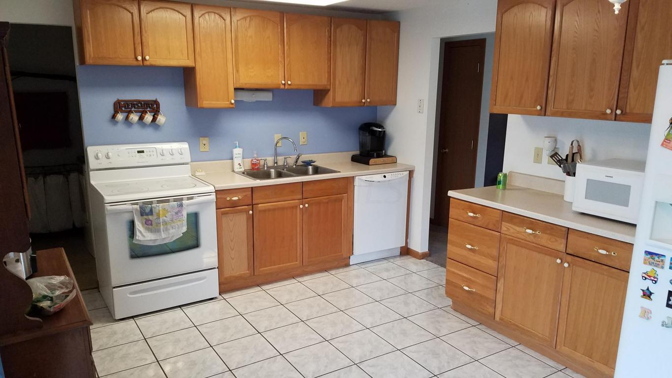 1965 Sioux Dr, Circleville, OH 43113 photo 5