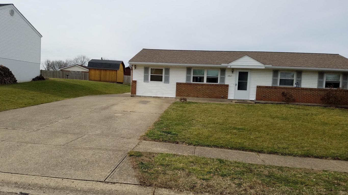 1965 Sioux Dr, Circleville, OH 43113 photo 2