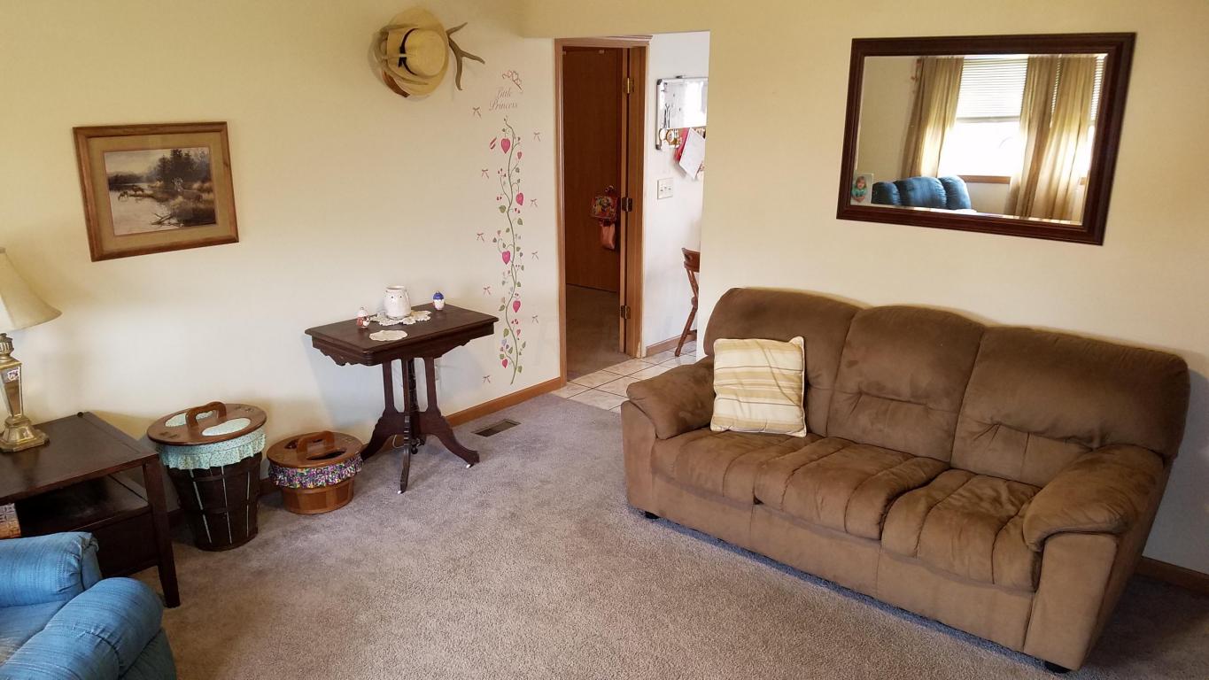 1965 Sioux Dr, Circleville, OH 43113 photo 9