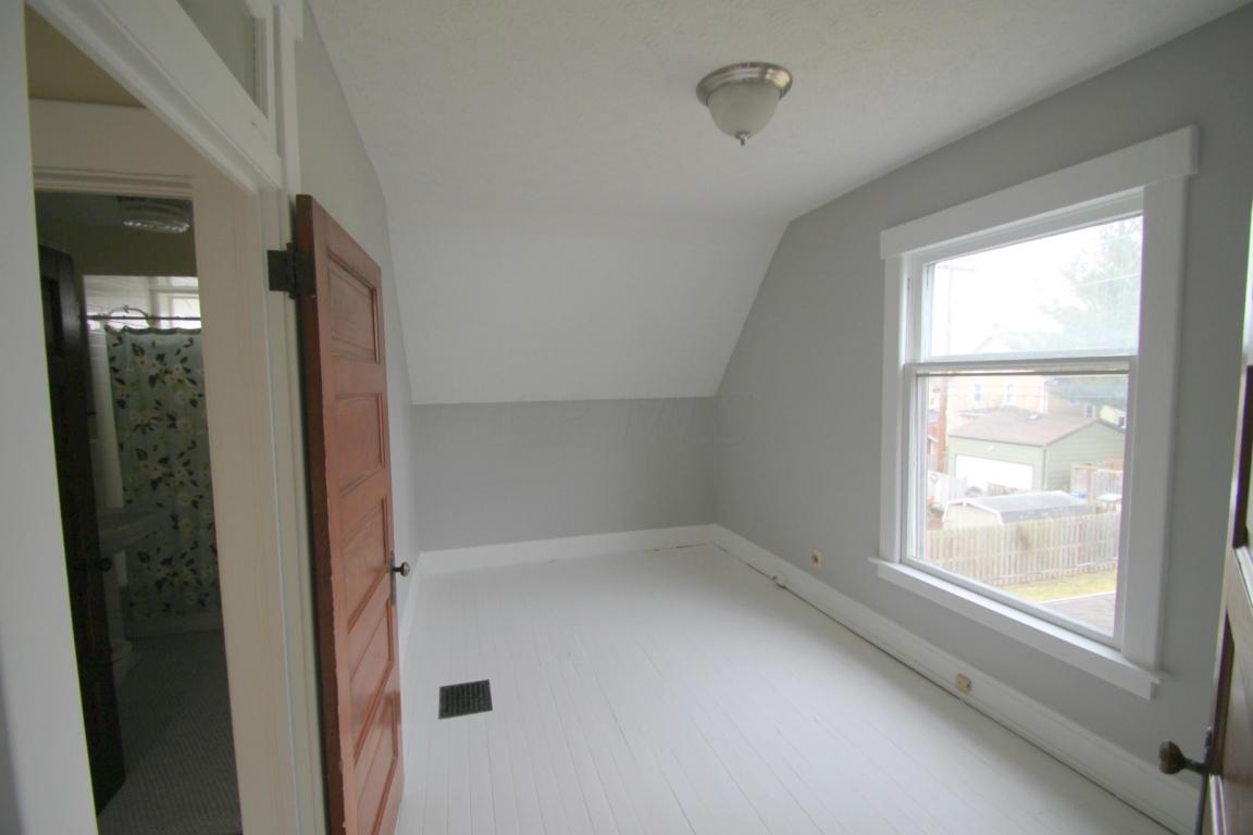 30 Crestview Rd, Columbus, OH 43202 photo 13