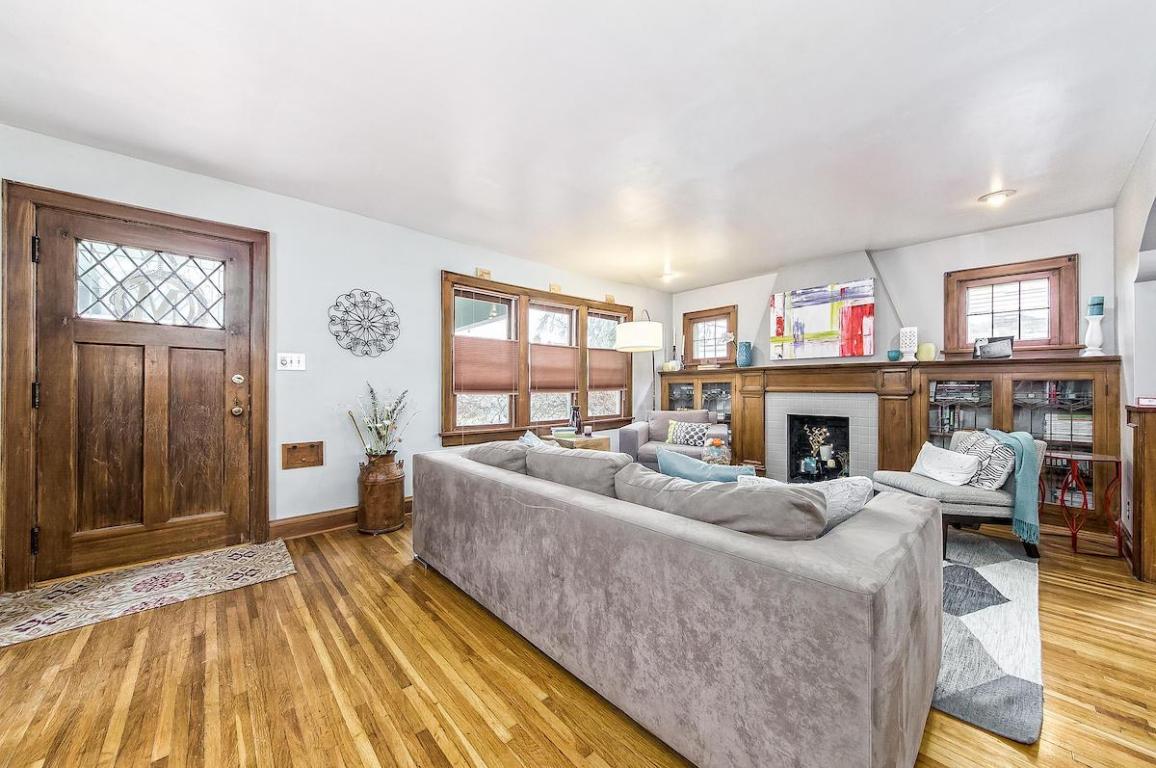 829 Vernon Rd, Bexley, OH 43209 photo 2