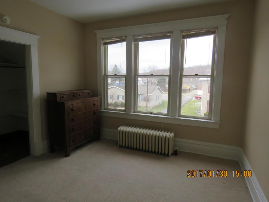 359 Hunter St E, Logan, OH 43138 photo 21