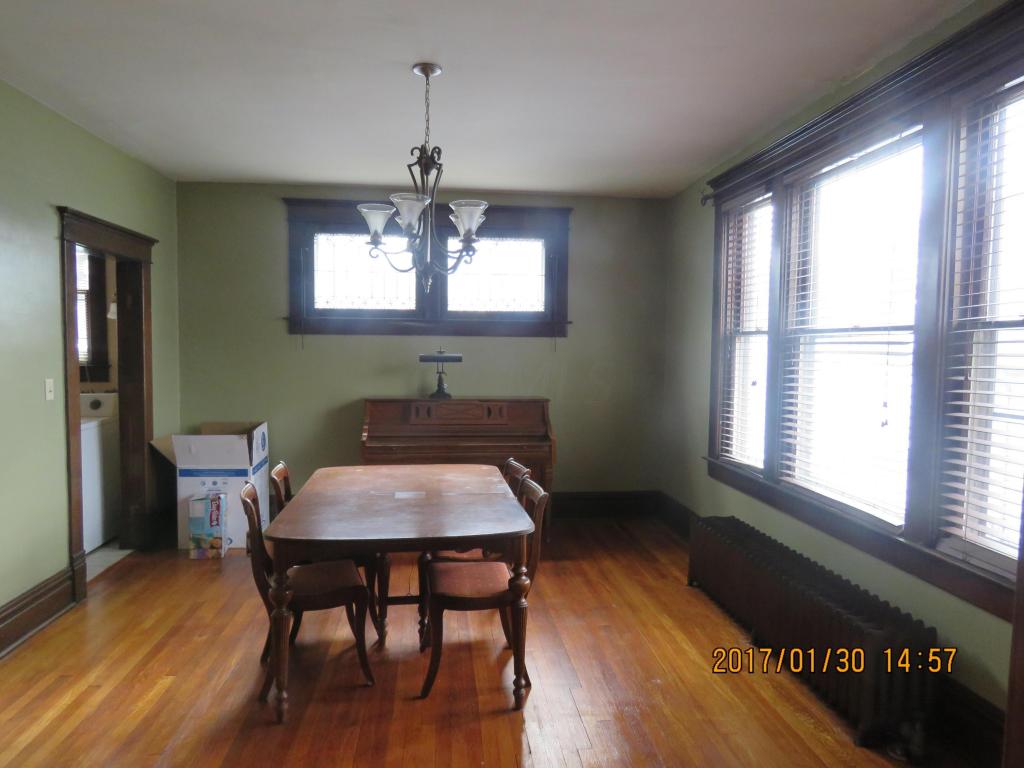 359 Hunter St E, Logan, OH 43138 photo 10