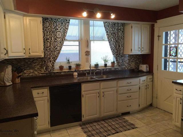359 Hunter St E, Logan, OH 43138 photo 3