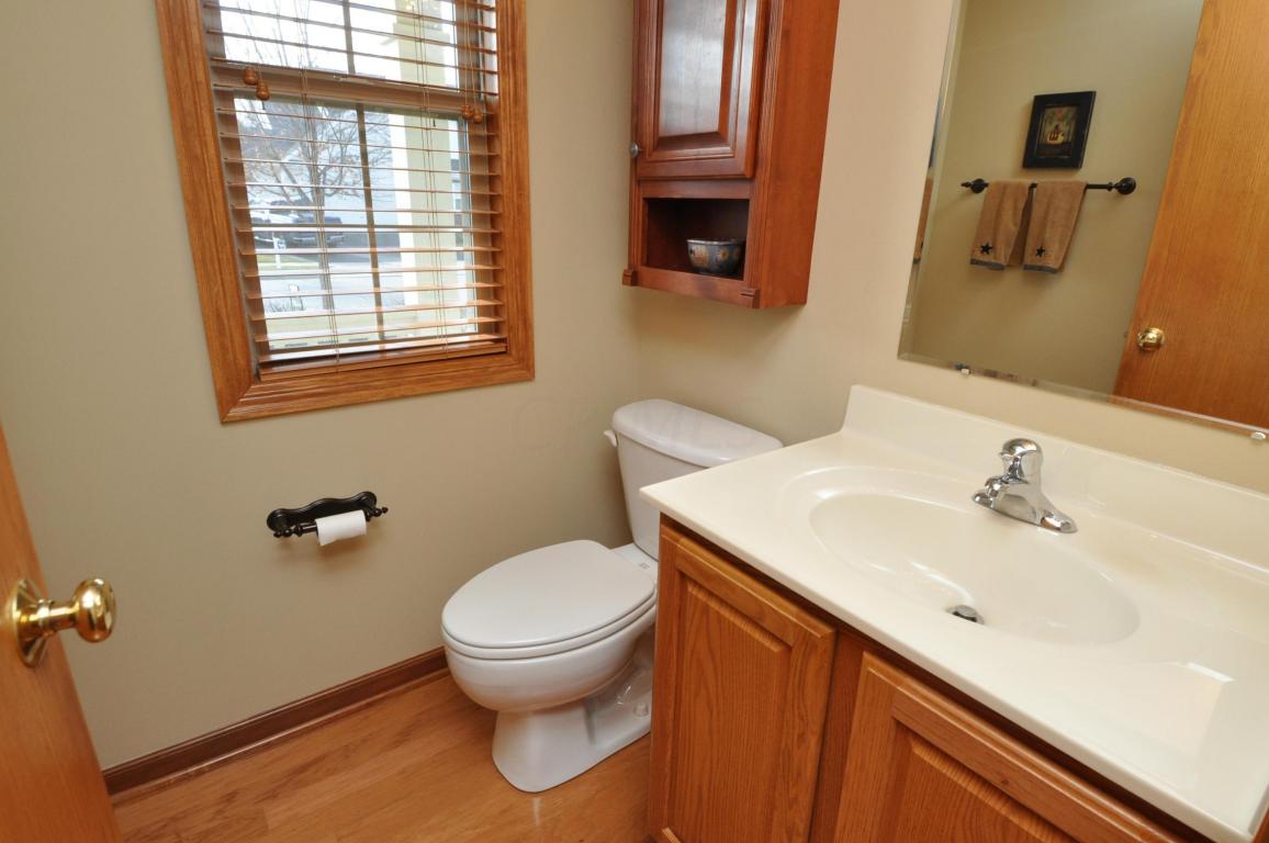 7756 Windsor Dr, Dublin, OH 43016 photo 17