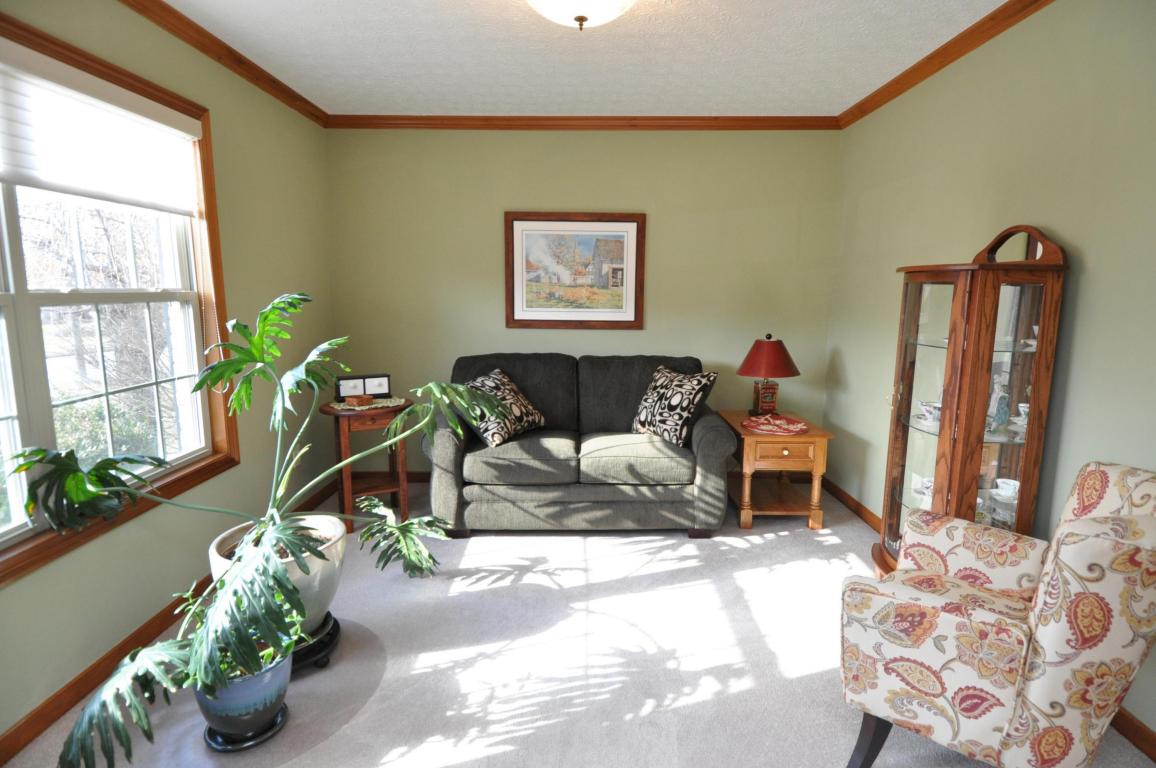 7756 Windsor Dr, Dublin, OH 43016 photo 5