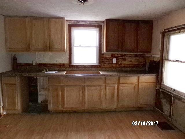 11780 Walnut Dowler Rd, Logan, OH 43138 photo 2