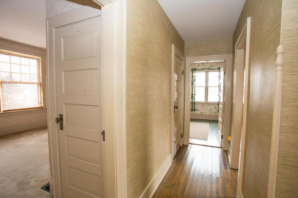 83 E Weber Rd, Columbus, OH 43202 photo 11